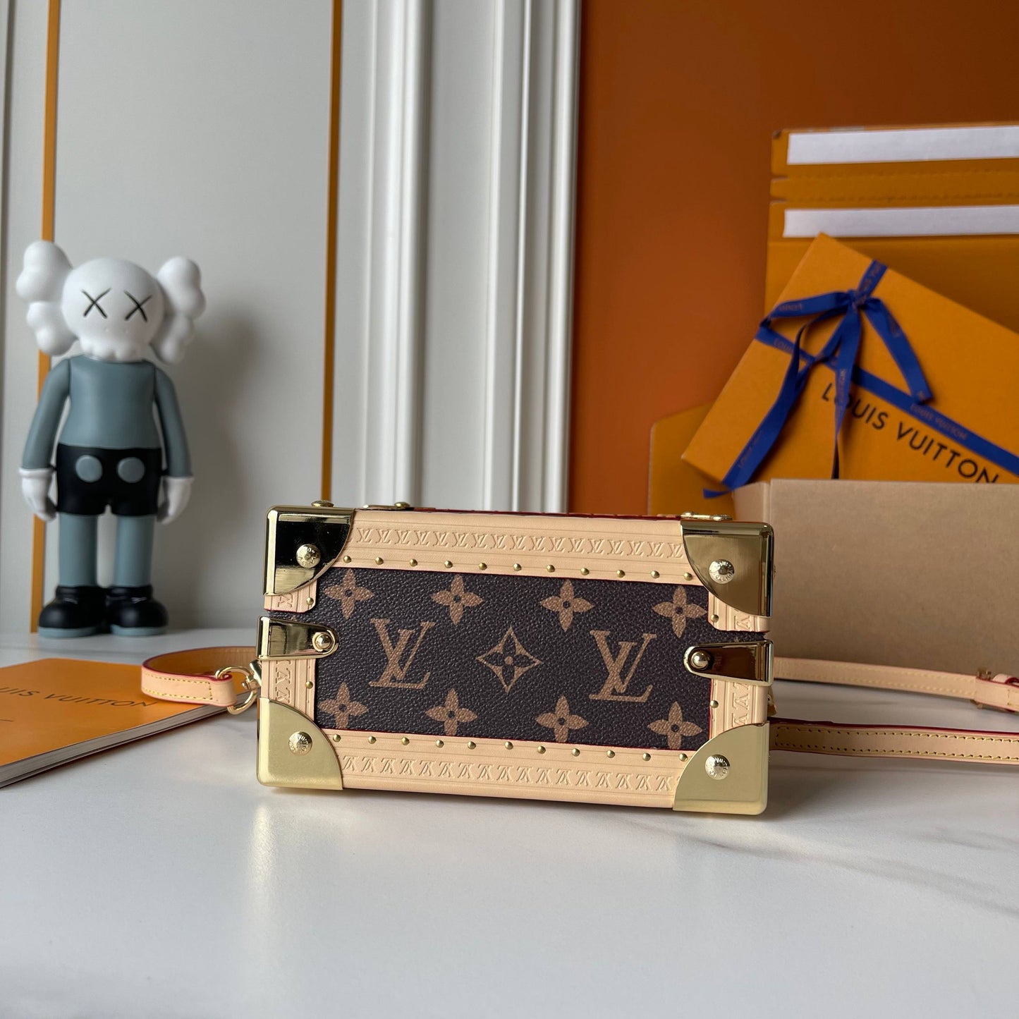 LOUIS VUITTON- Cherry bag