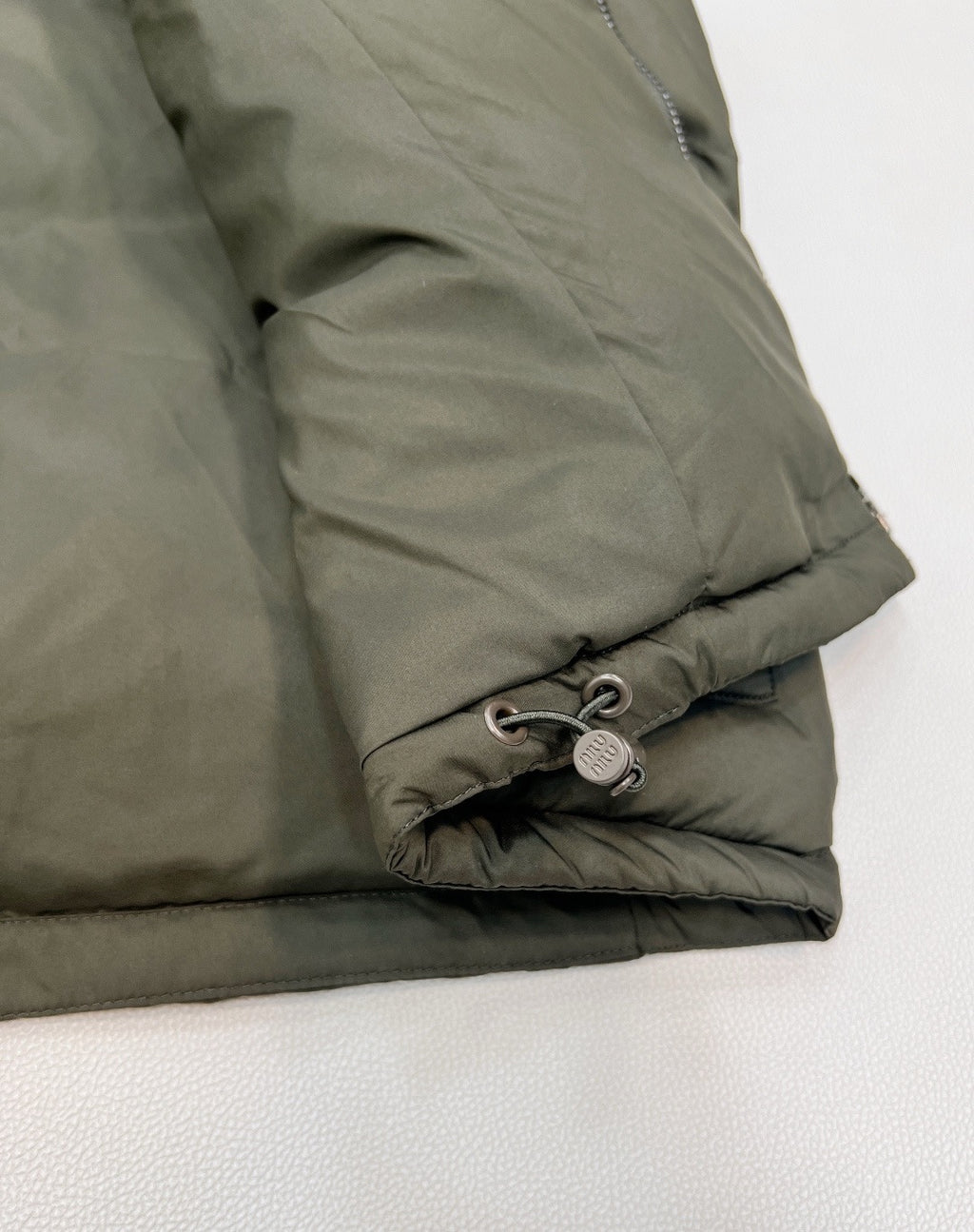 MIU MIU - Puffer vest