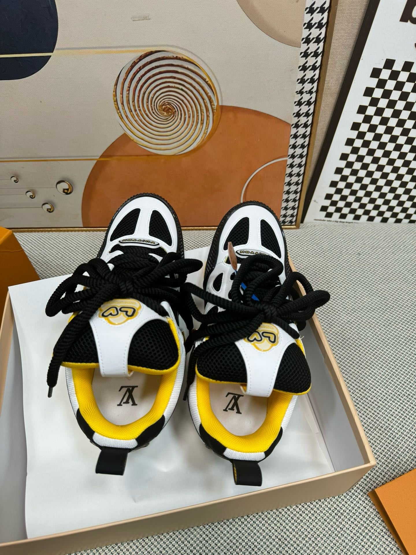 LOUIS VUITTON - Trainer Sneaker