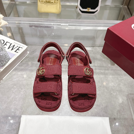 GUCCI - WOMEN'S SANDAL WITH DOUBLE G