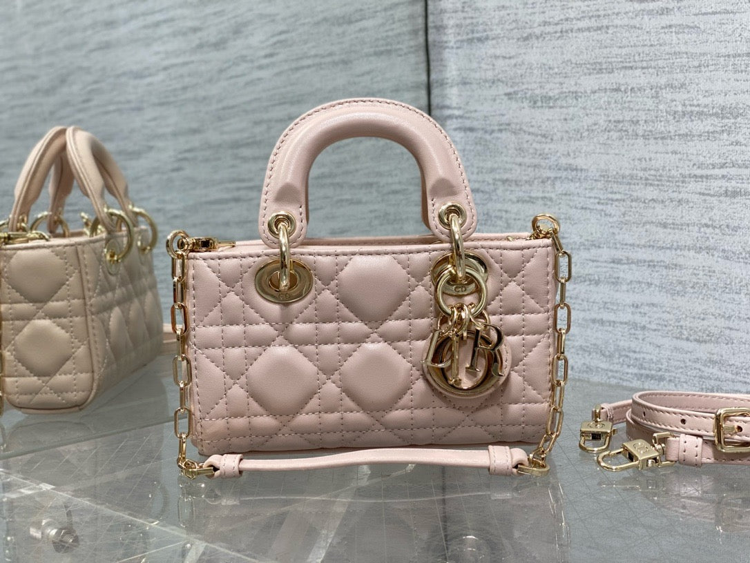 DIOR - D Joy bag
