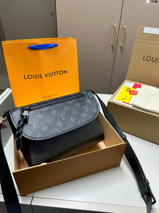 LOUIS VUITTON- Pulse messager