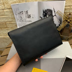 FENDI - Men’s clutch