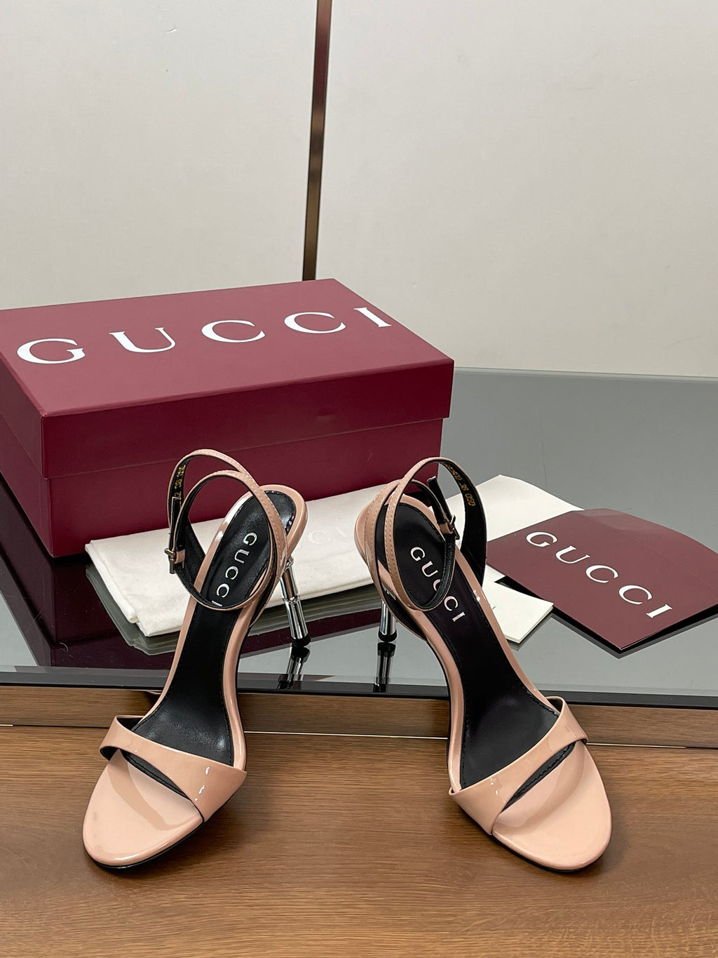 GUCCI - WOMEN'S SLINGBACK SANDAL