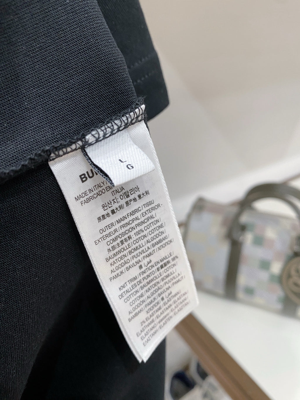 BURBERRY - T-shirt