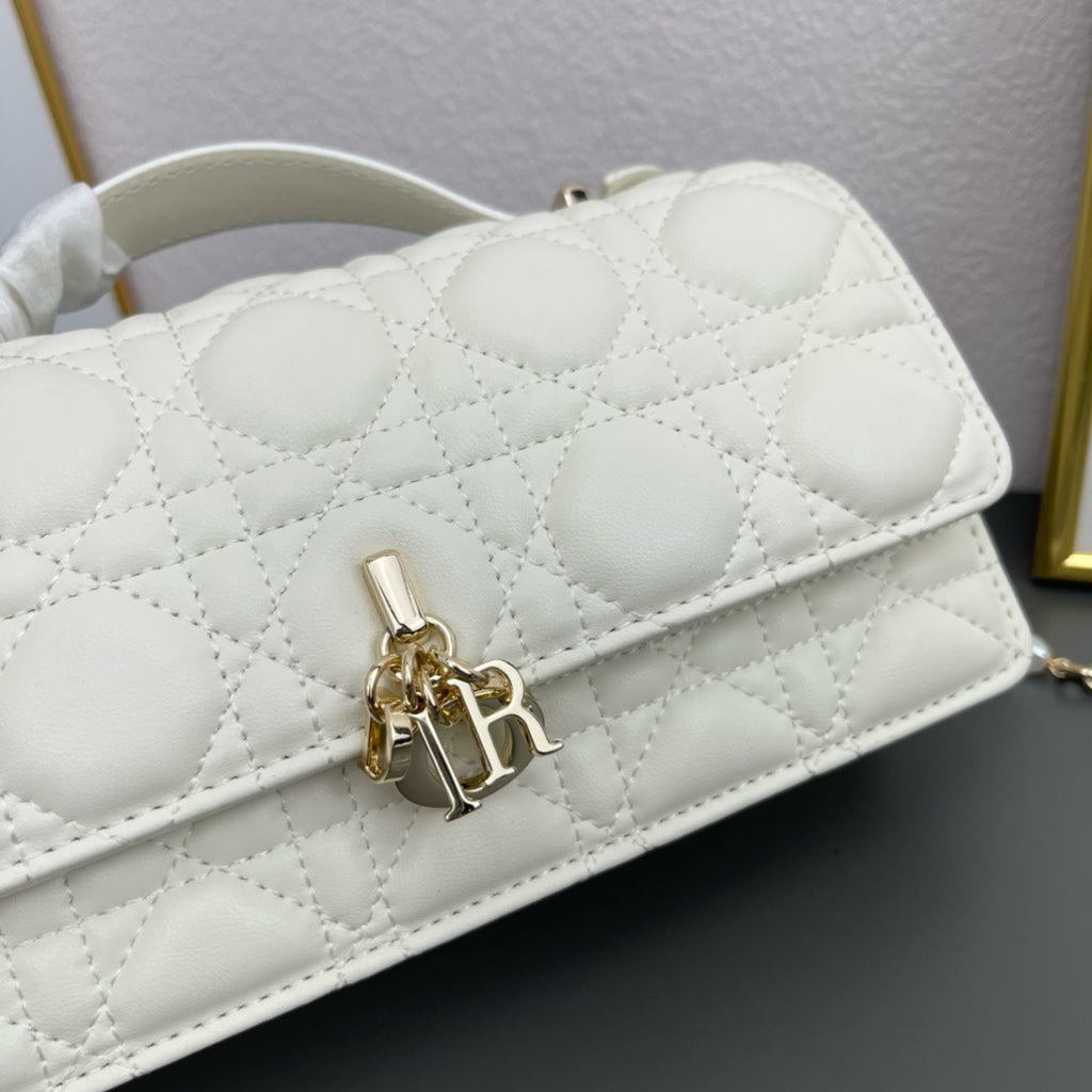 DIOR - lady dior