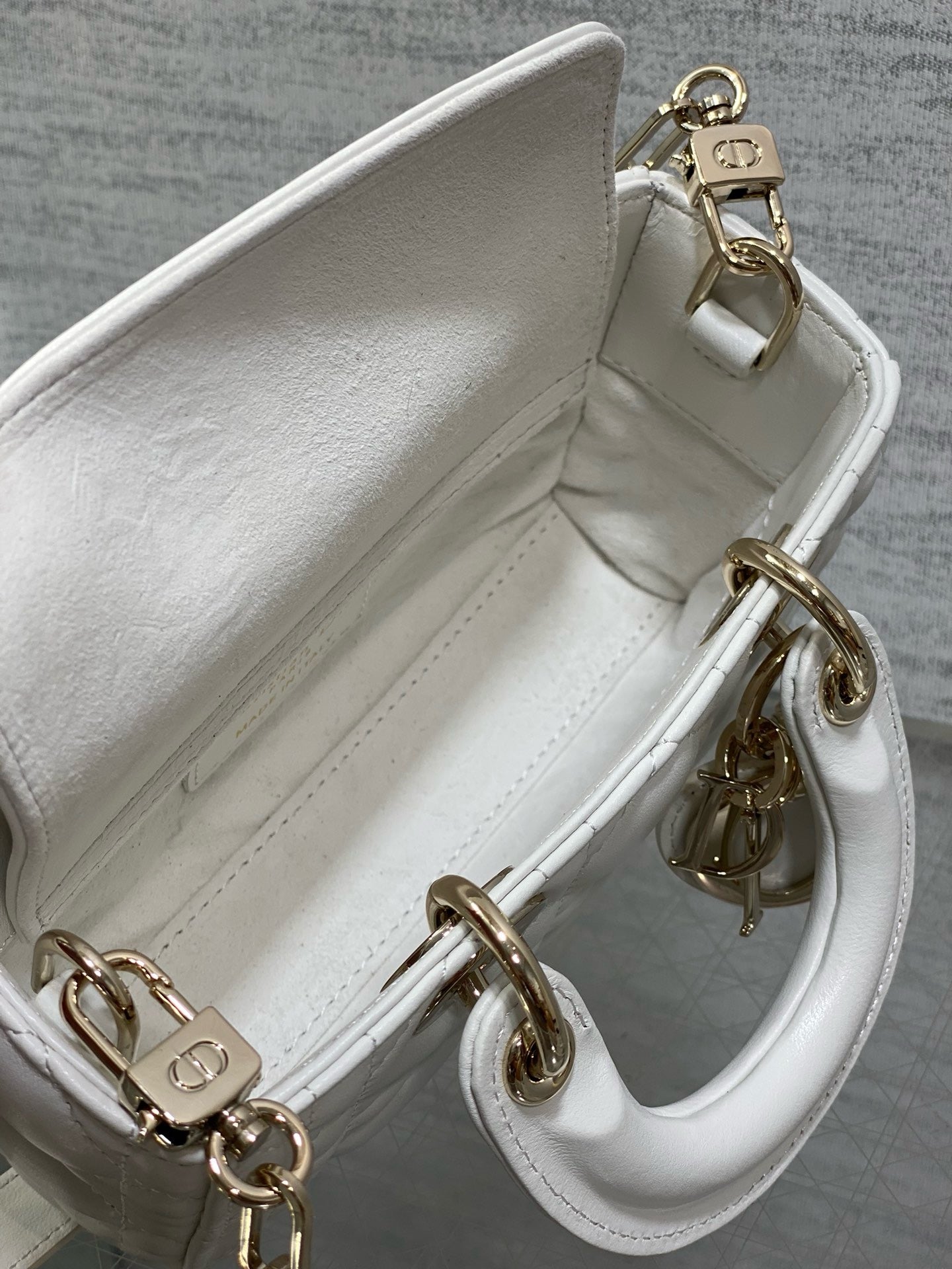 DIOR - D Joy bag