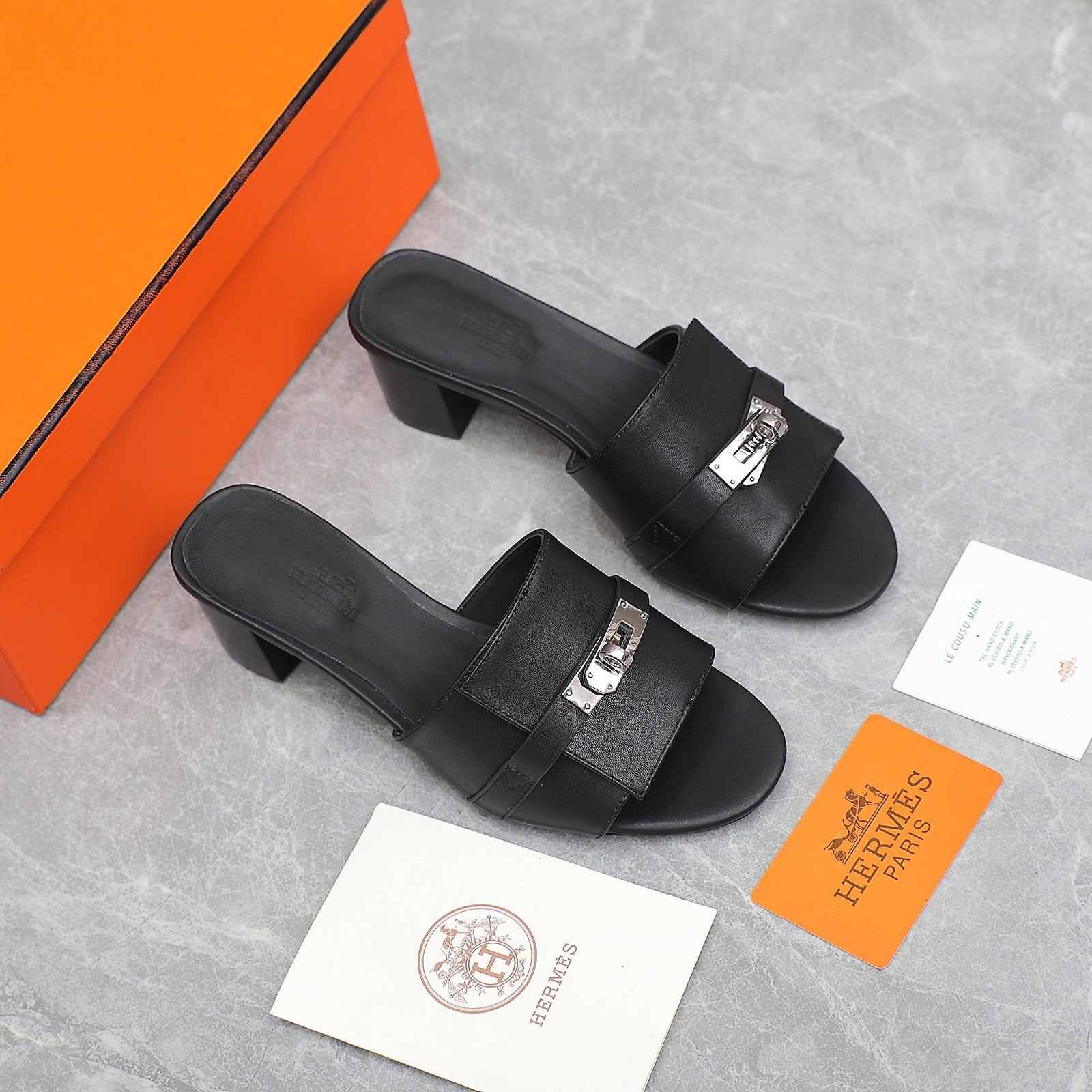 HERMES - Gigi 50 sandal