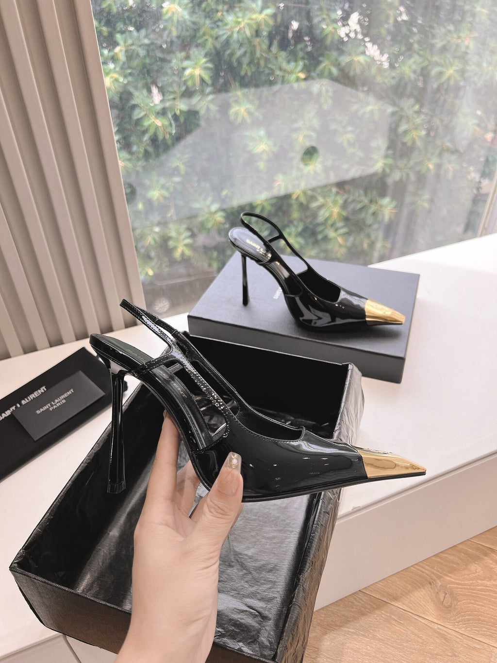 SAINT LAURINT - Jeanne slingback pumps
