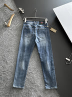 BURBERRY - Jeans