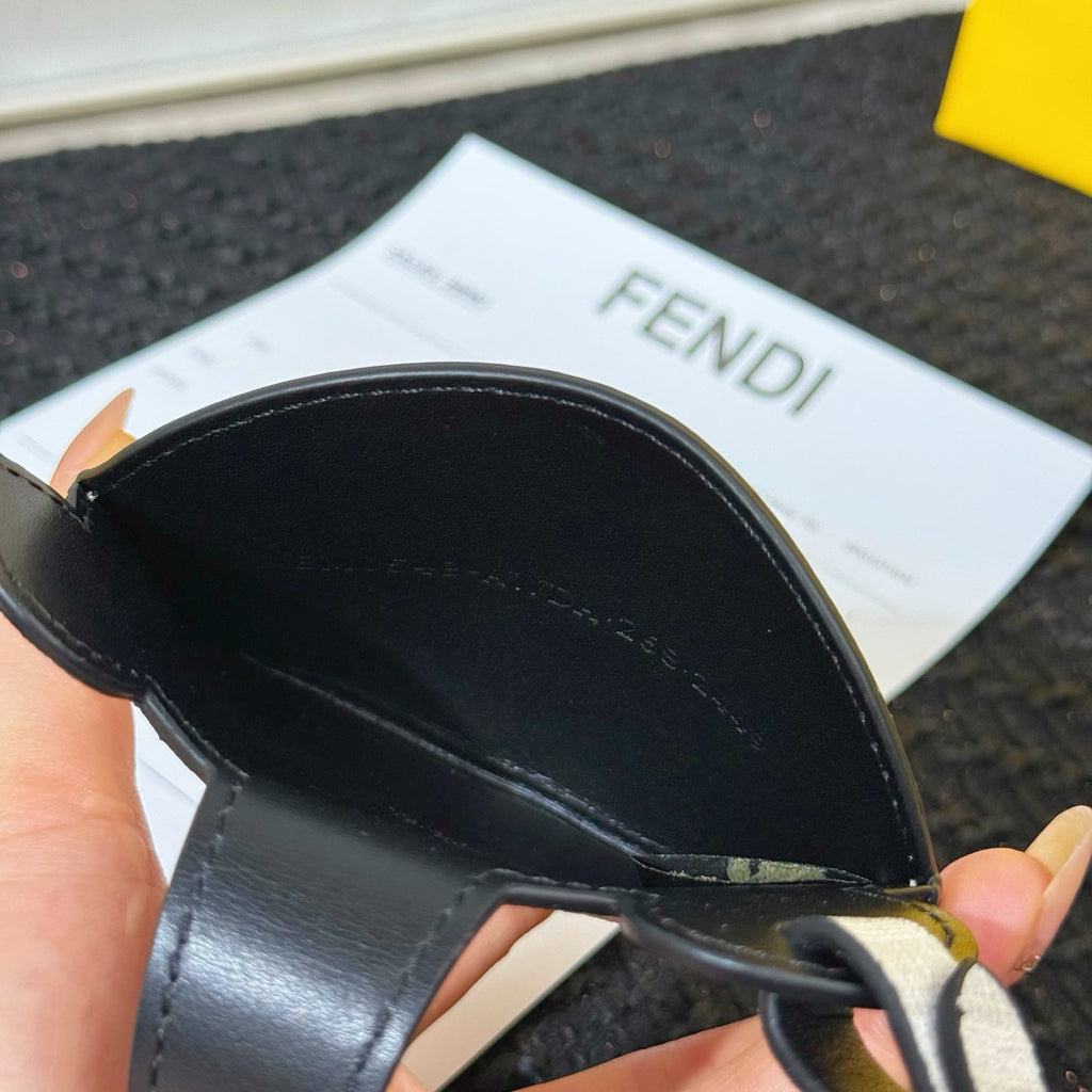 FENDI - Best Friends Forever Card Case