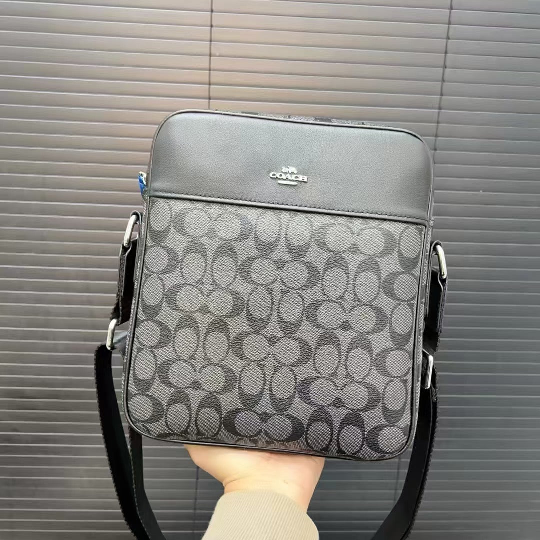 COACH - Men’s Cross bag