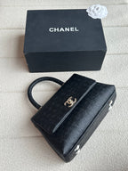 CHANEL - Coco handle