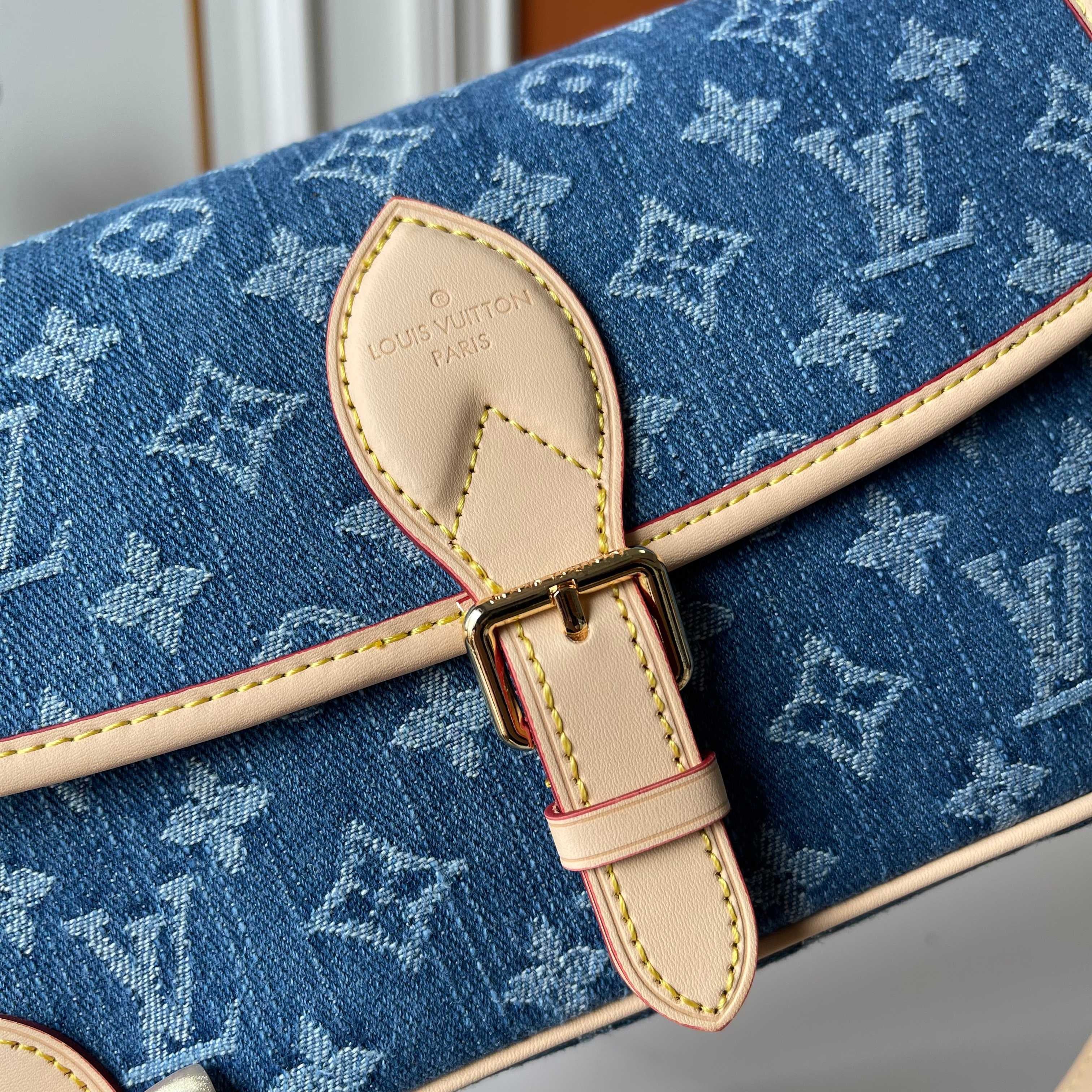 LOUIS VUITTON - Diane