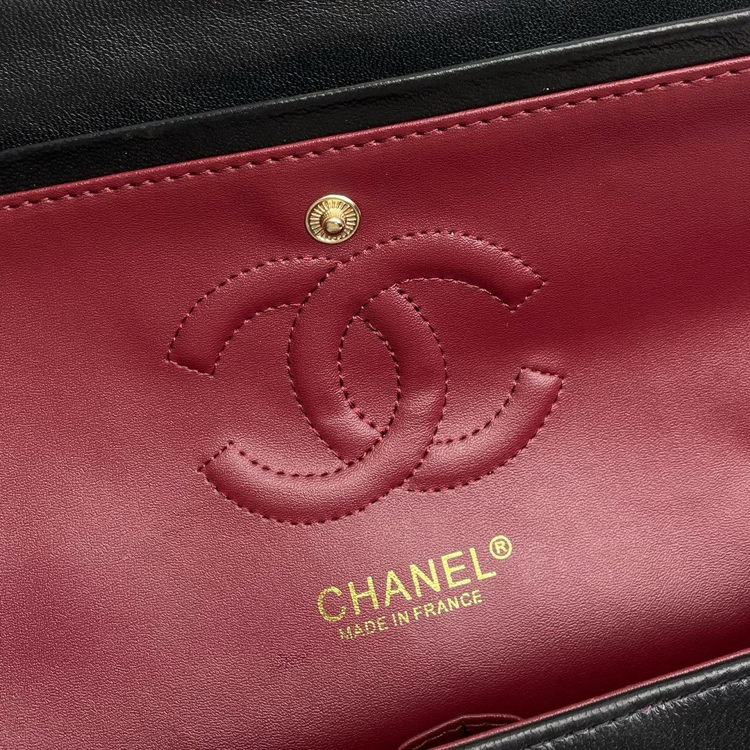 CHANEL - Classic Crush Mini Flap
