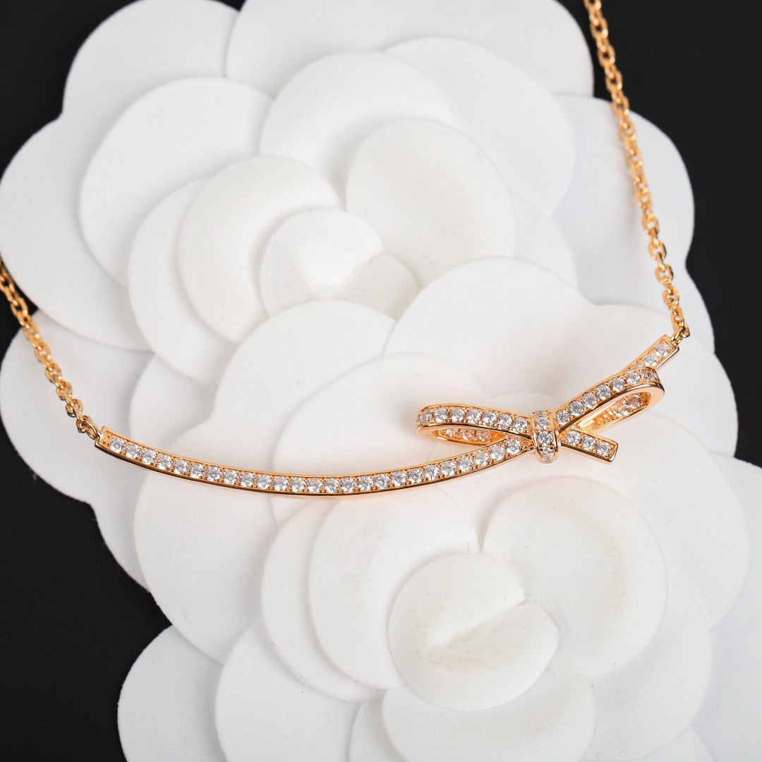 CHANEL - Crystal Necklace