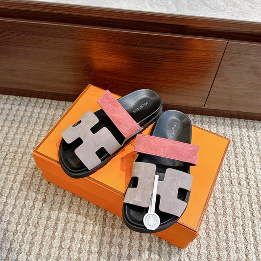 HERMES -  Chypre Sandals