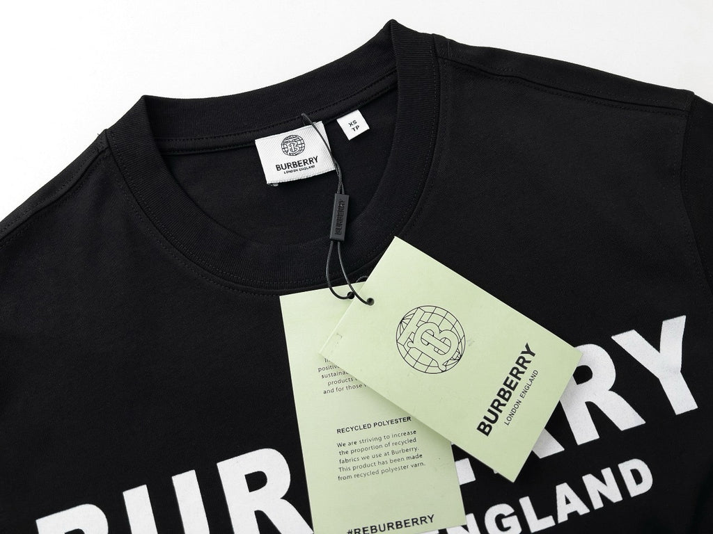 BURBERRY - T-shirt