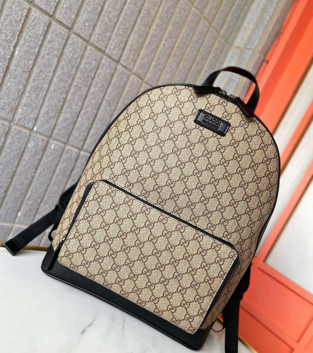 GUCCI - GG Supreme Monogram Medium Backpack