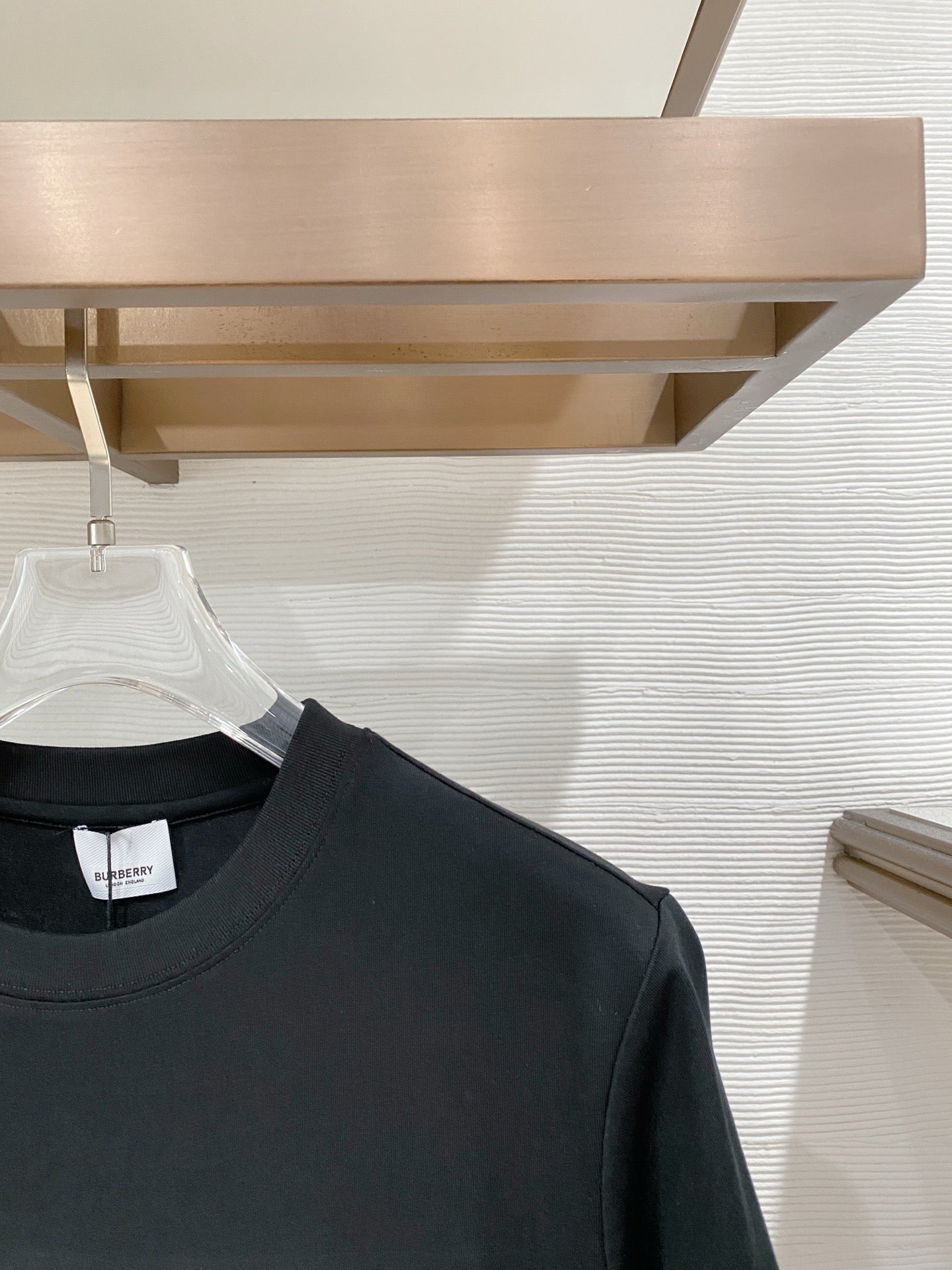 BURBERRY - T-shirt