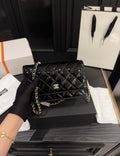 CHANEL - Woc