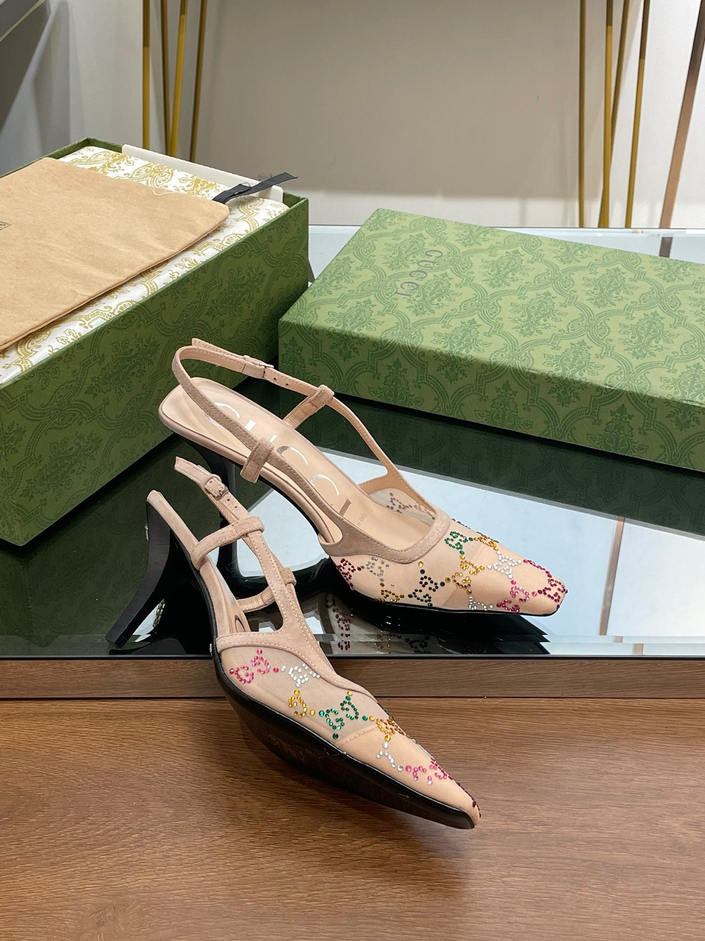 GUCCI - Crystal Slingback Pump