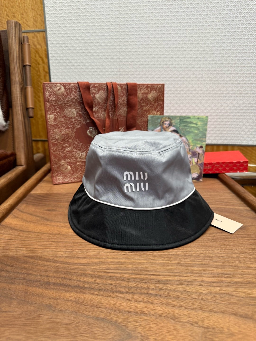 MIU MIU - Bucket Hat