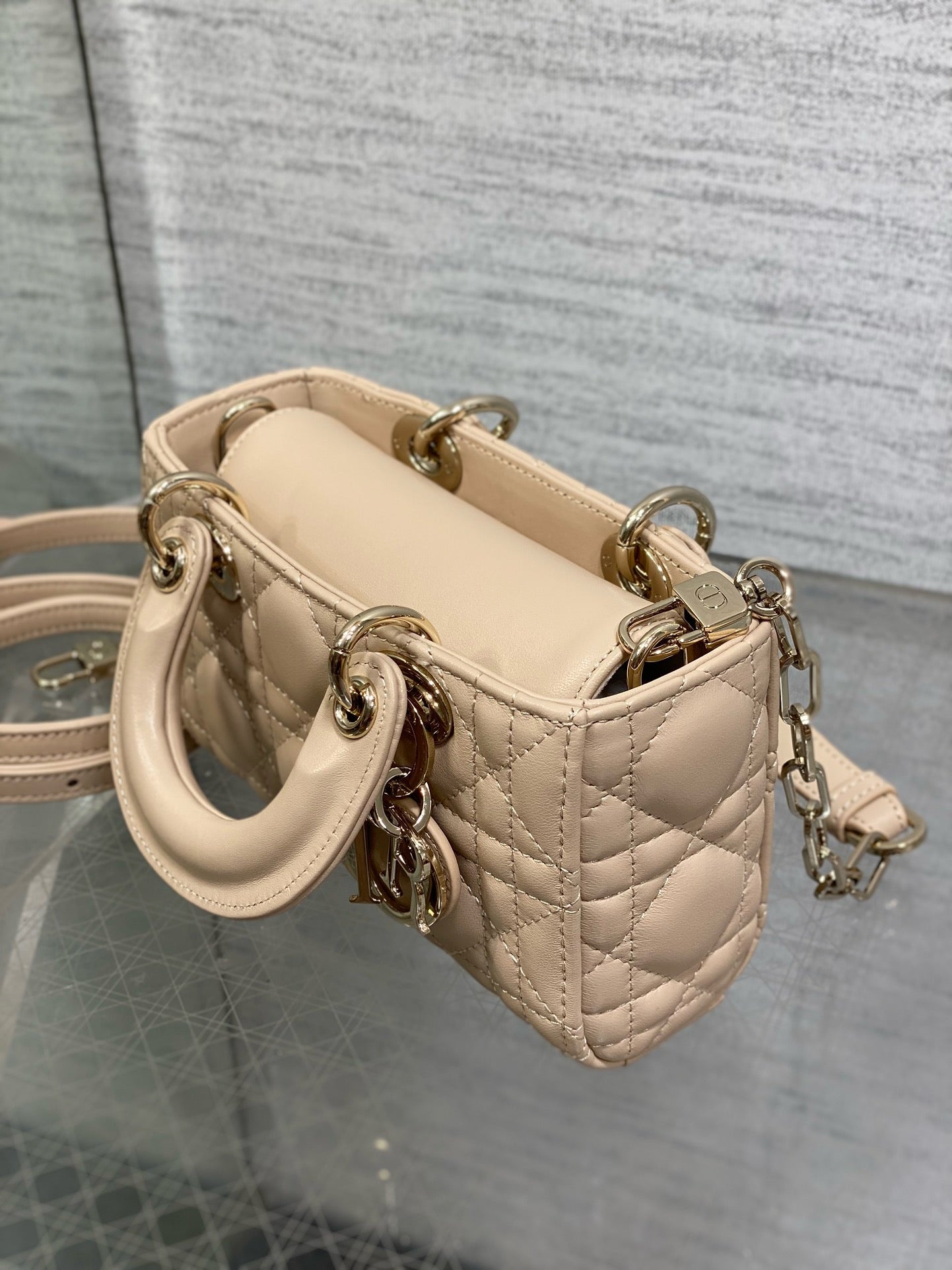 DIOR - D Joy bag
