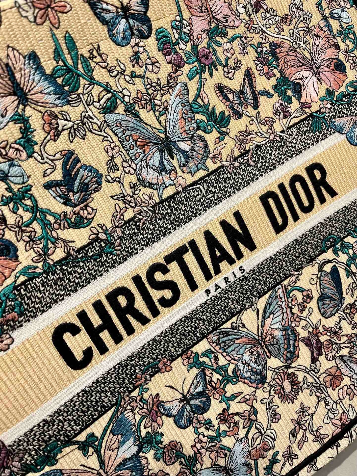 DIOR - Maria Grazia Chiuri