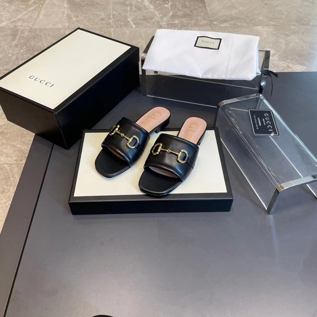 GUCCI - Slippers
