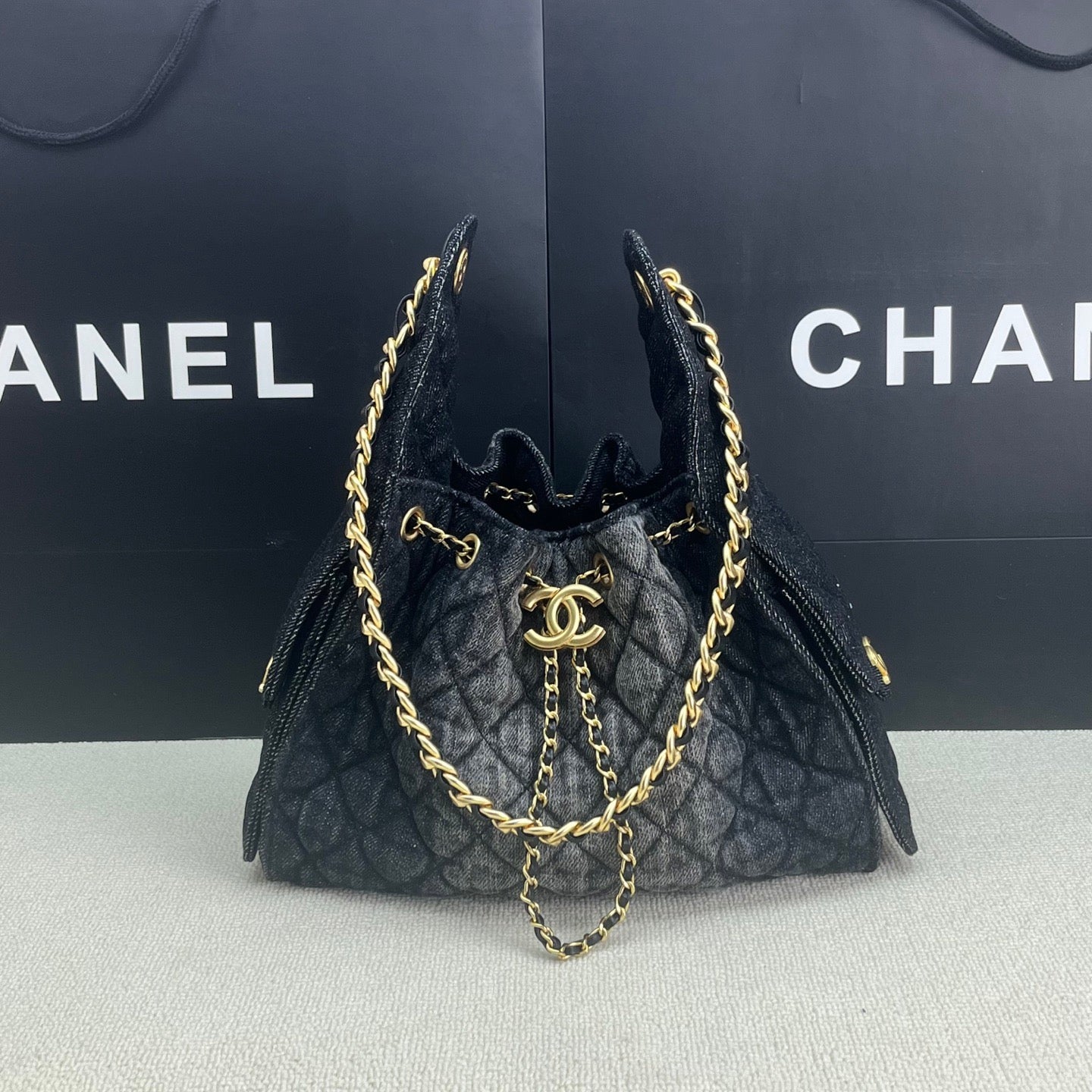 CHANEL - Boho bag