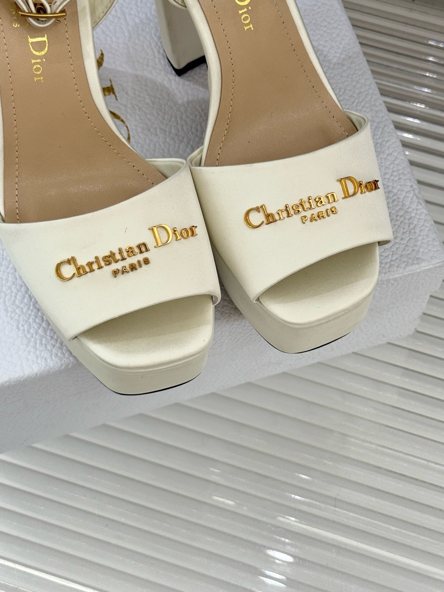 DIOR - WOMEN’S D-Lane Platform Sandal