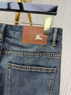 BURBERRY - Jeans