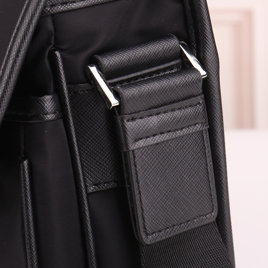 PRADA - Men’s bag