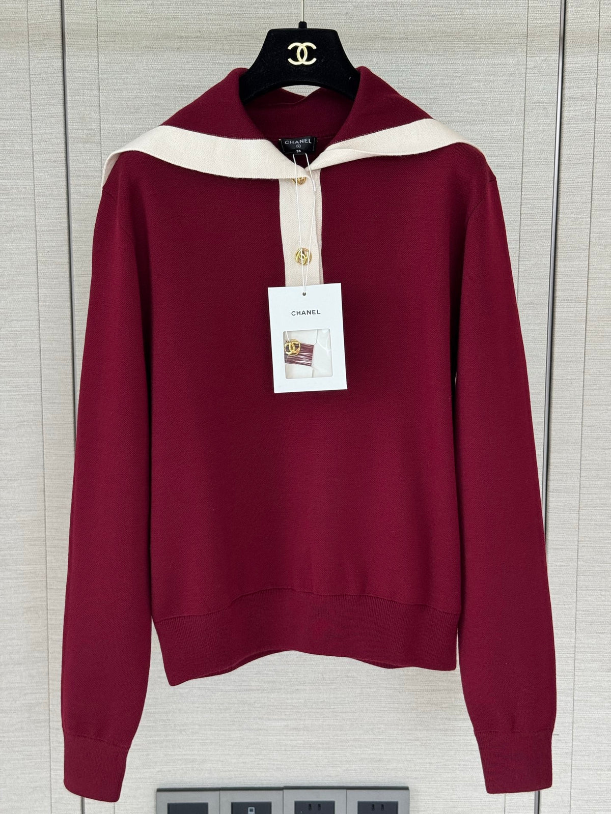 CHANEL - 26B Wool Knitwear