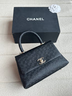 CHANEL - Coco handle