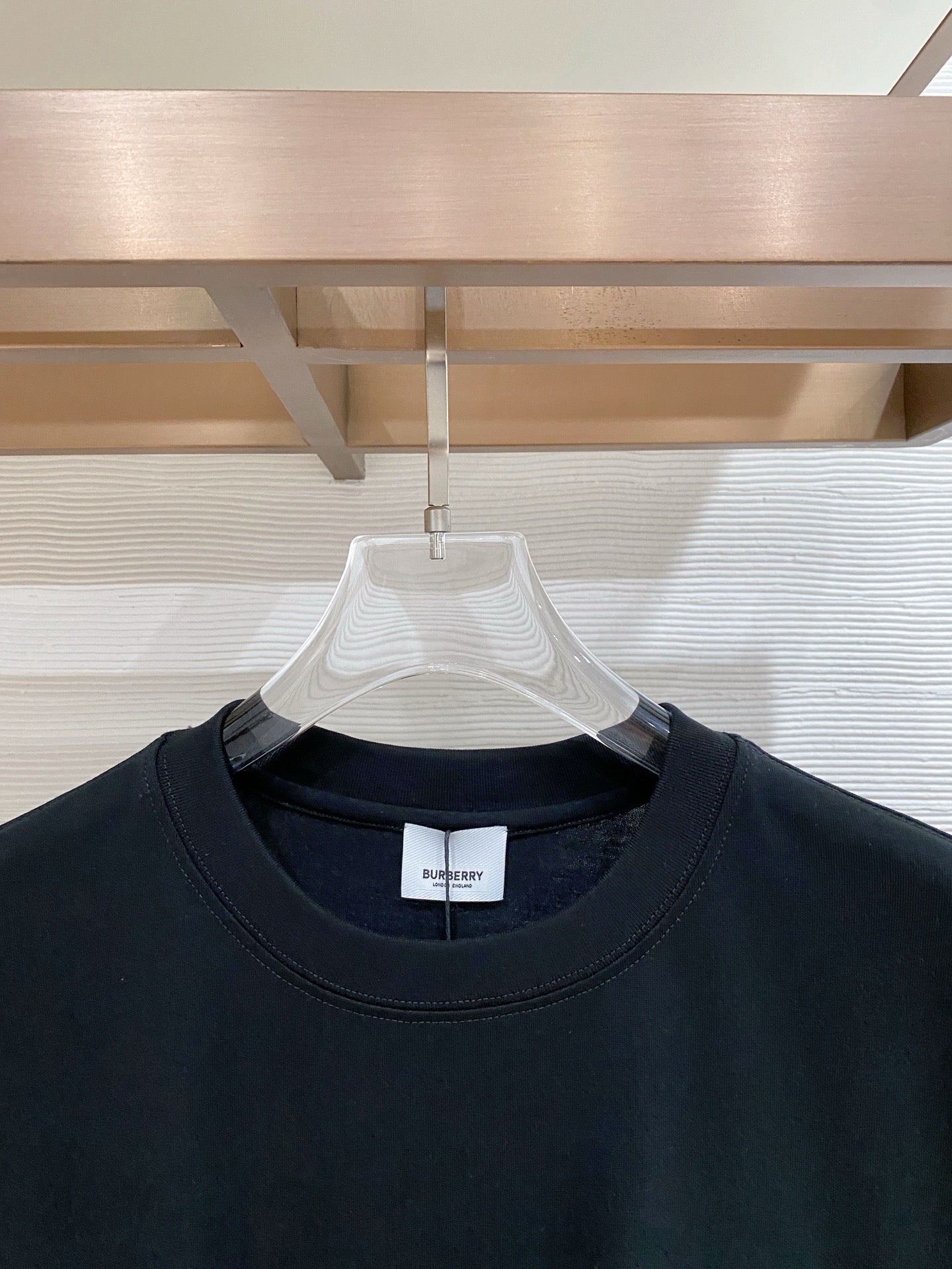 BURBERRY - T-shirt