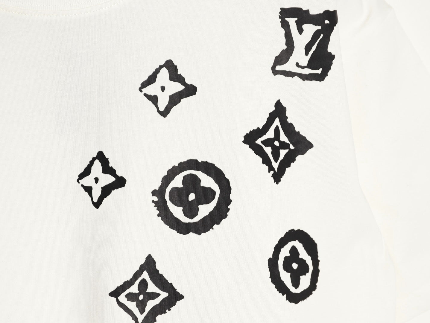 LOUIS VUITTON - T-shirt
