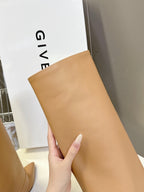 GIVENCHY - Shark lock boots