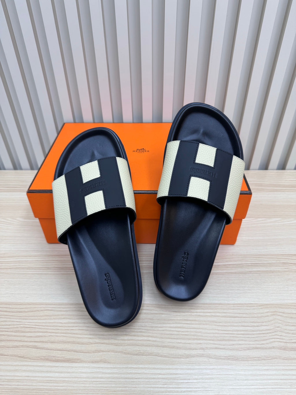 HERMES - men’s slippers