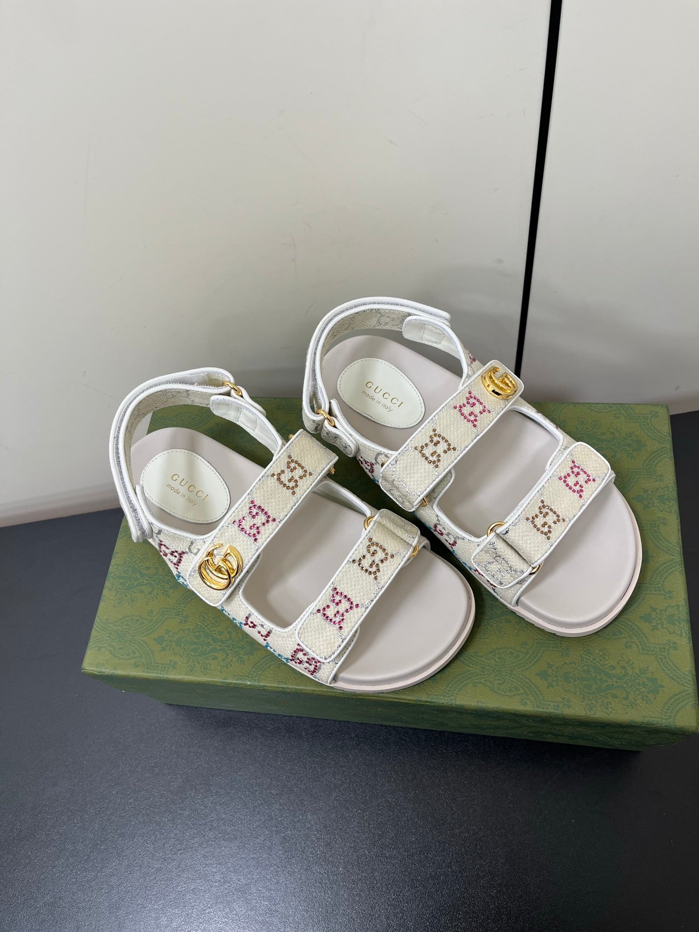 GUCCI - sandals