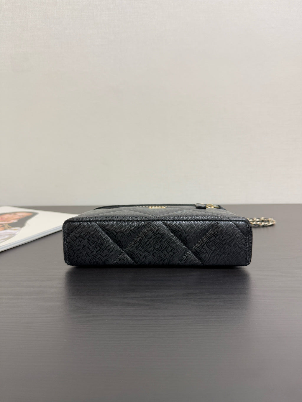 CHANEL - vanity bag