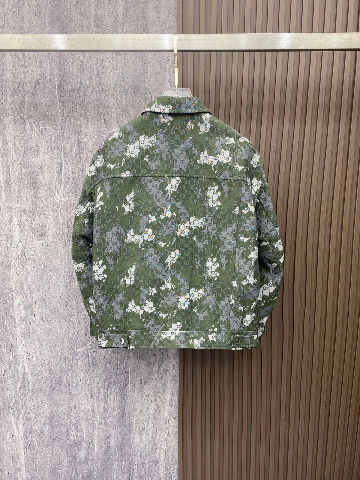GUCCI  - Retro camouflage monogram print jacket