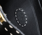 FENDI - Peekaboo ISeeU