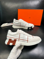 HERMES- Bouncing sneakers