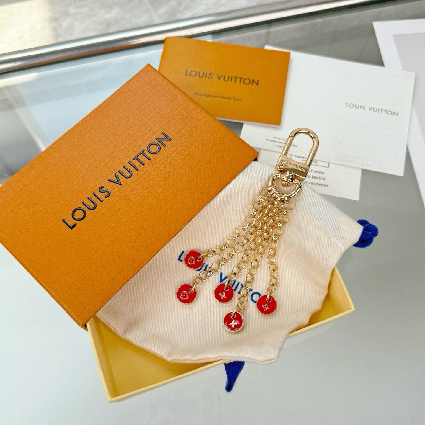 LOUIS VUITTON - bag charm and keychain