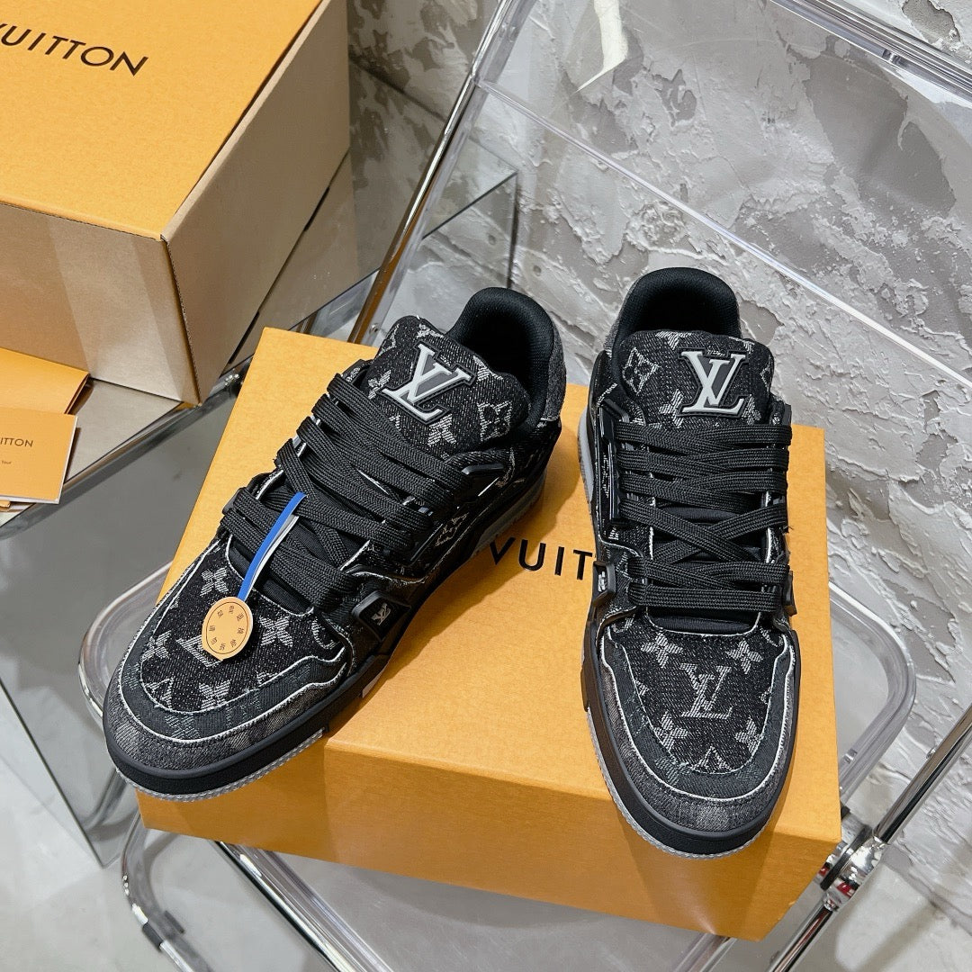 LOUIS VUITTON - Trainer Sneaker