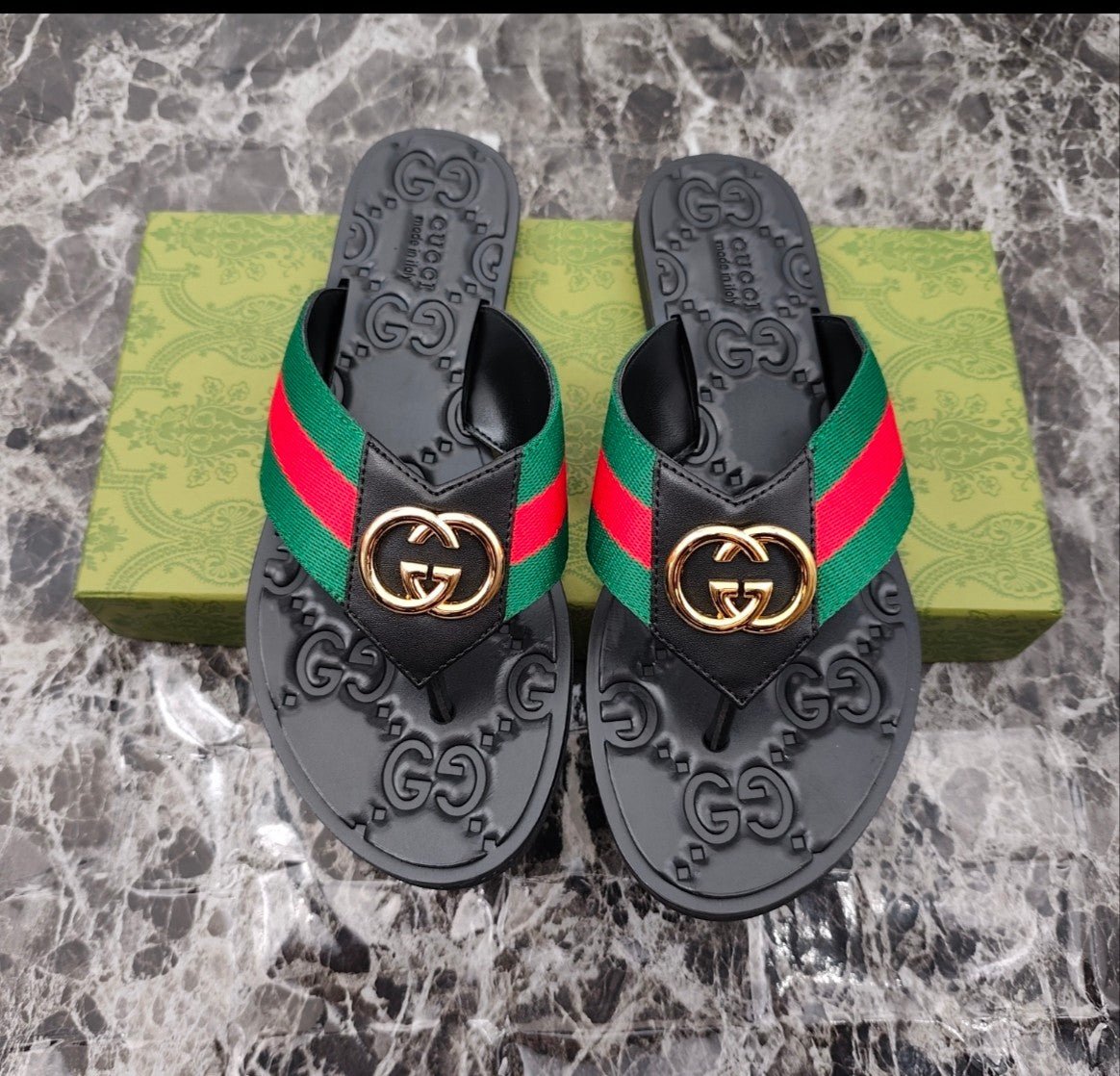 GUCCI - leather sandals