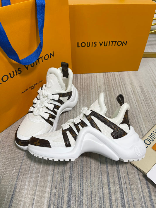 LOUIS VUITTON- Sneaker LV Archlight Trainer