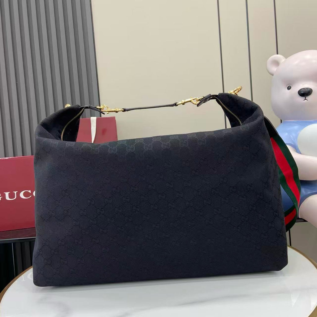 GUCCI - Variation  GG canvas
